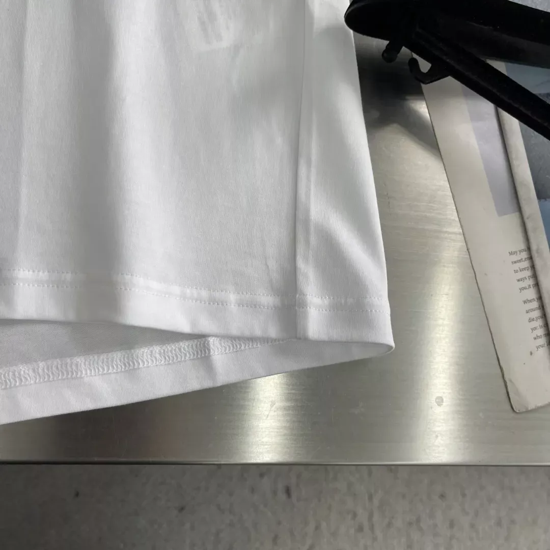 로에베 자수 디테일 코튼 남녀공용 긴소매 티셔츠 상세 이미지 7