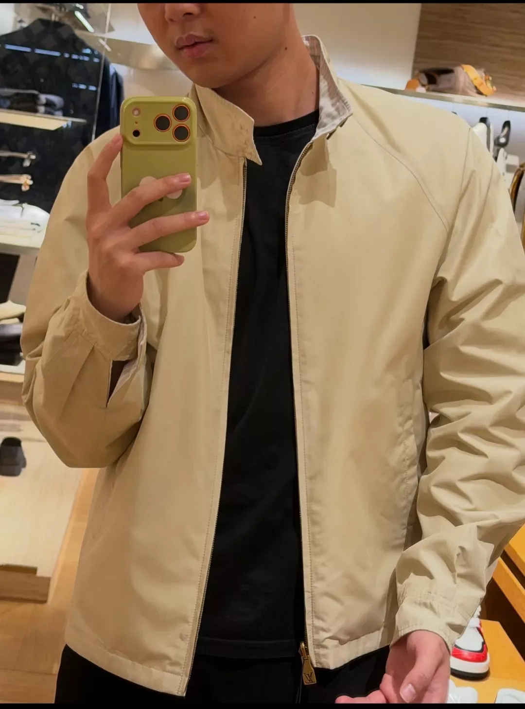루이비통 모노그램 양면 하이넥 남녀공용 집업 재킷 상세 이미지 23