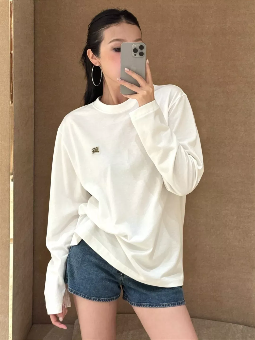 버버리 전마 로고 코튼 남녀공용 긴소매 티셔츠 상세 이미지 18
