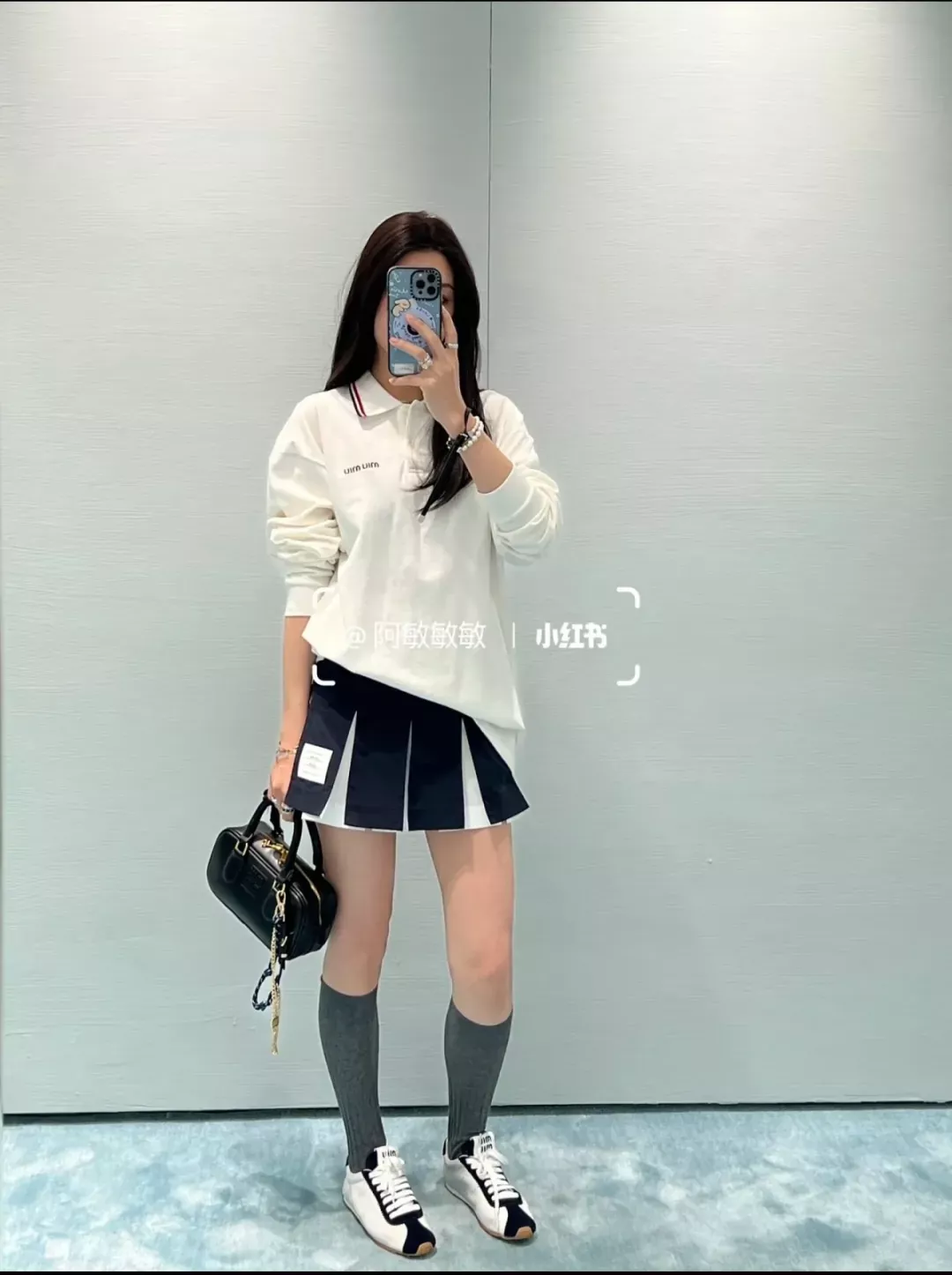 미우미우 자수 로고 긴소매 남녀공용 긴소매 티셔츠 상세 이미지 12