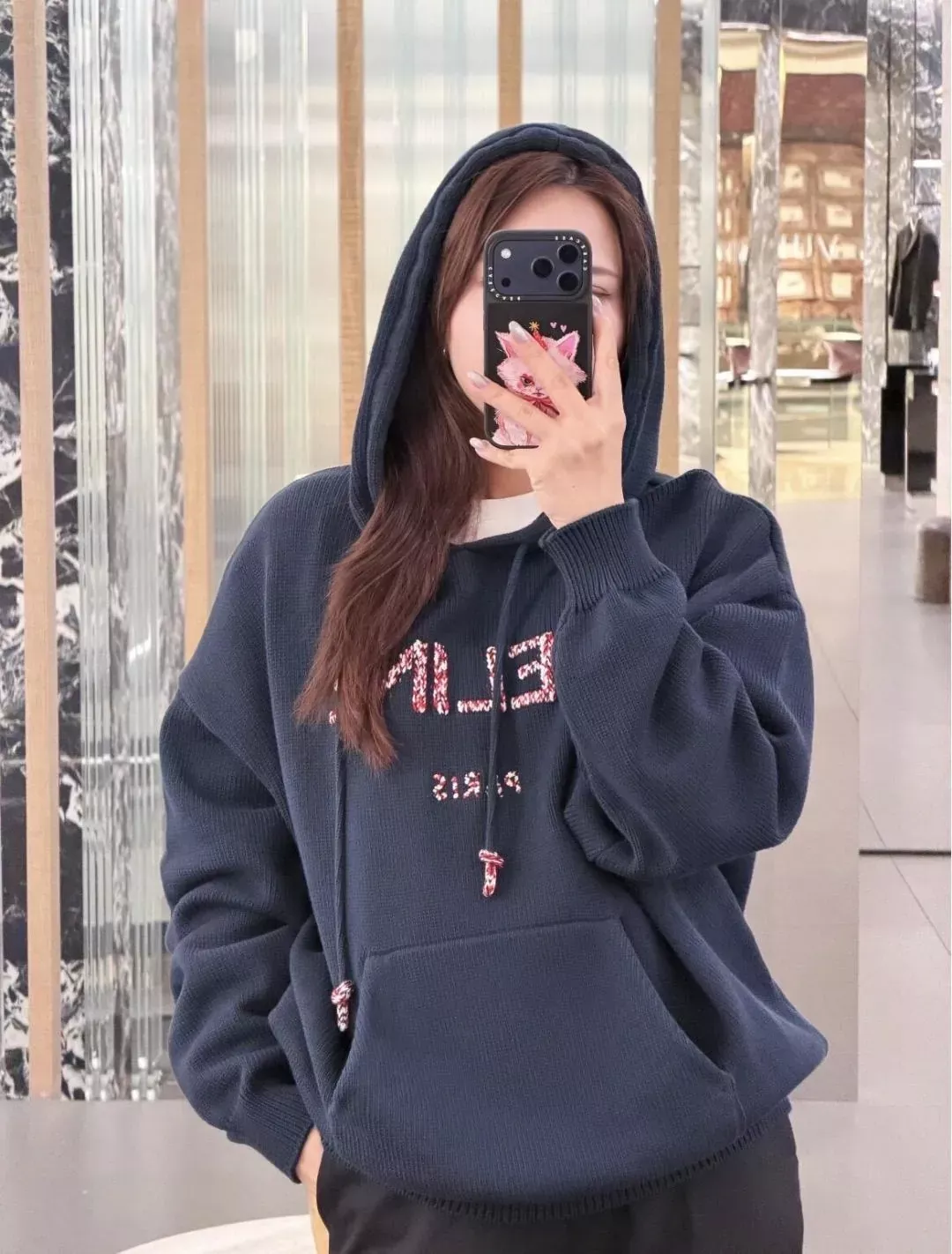 셀린느 자수 로고 오버핏 남녀공용 후드 티셔츠 상세 이미지 17