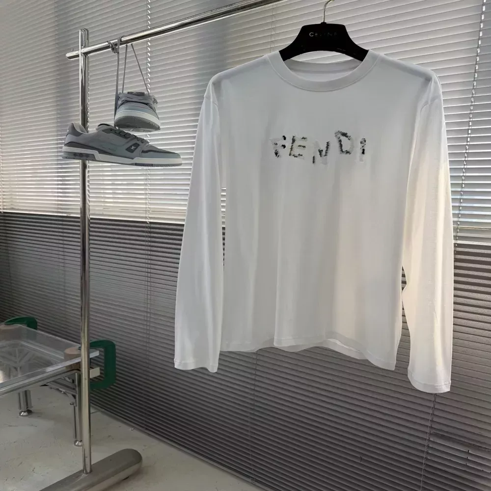 펜디 자수 디테일 코튼 남녀공용 긴소매 티셔츠