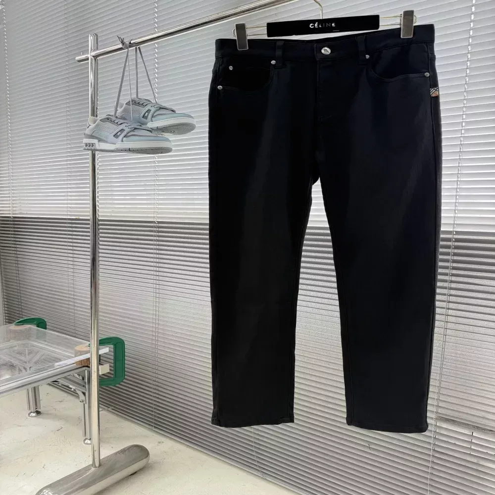 버버리 스트레이트 핏 데님 팬츠