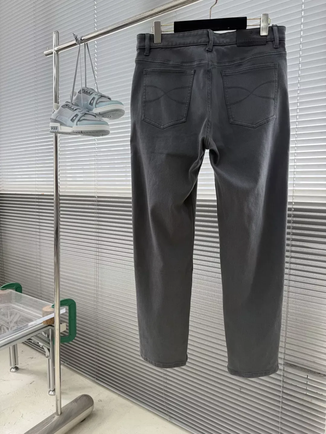 브루넬로쿠치넬리 코튼 혼방 와이드 남녀공용 슬렉스 팬츠 상세 이미지 2