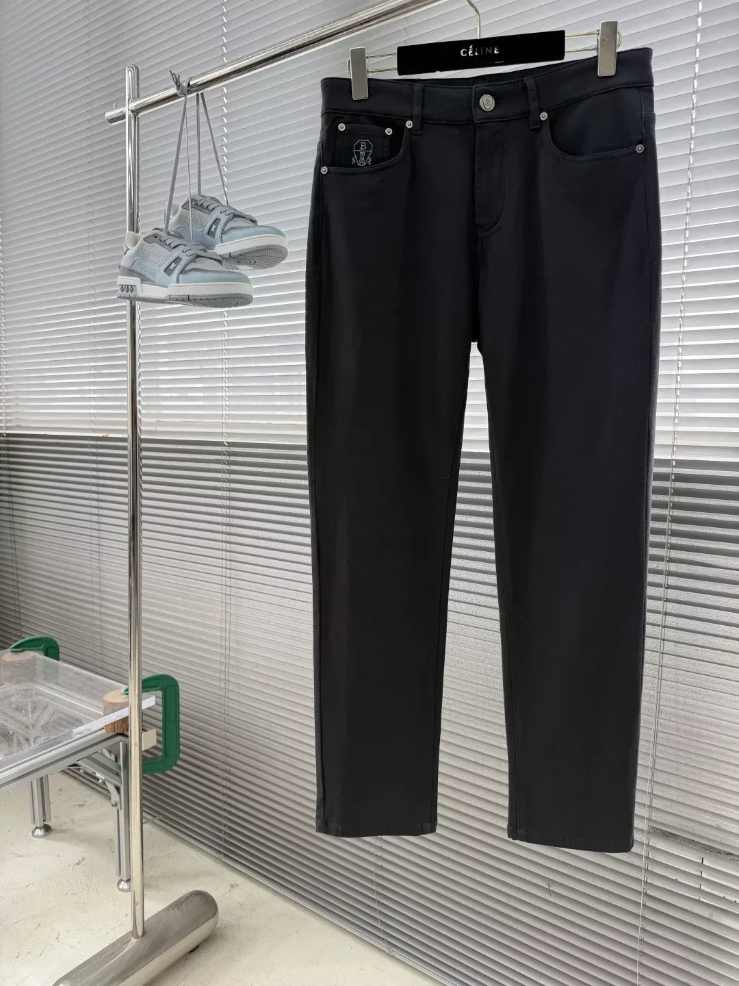 브루넬로쿠치넬리 코튼 블렌드 스트레이트 남녀공용 캐쥬얼 팬츠 상세 이미지 1