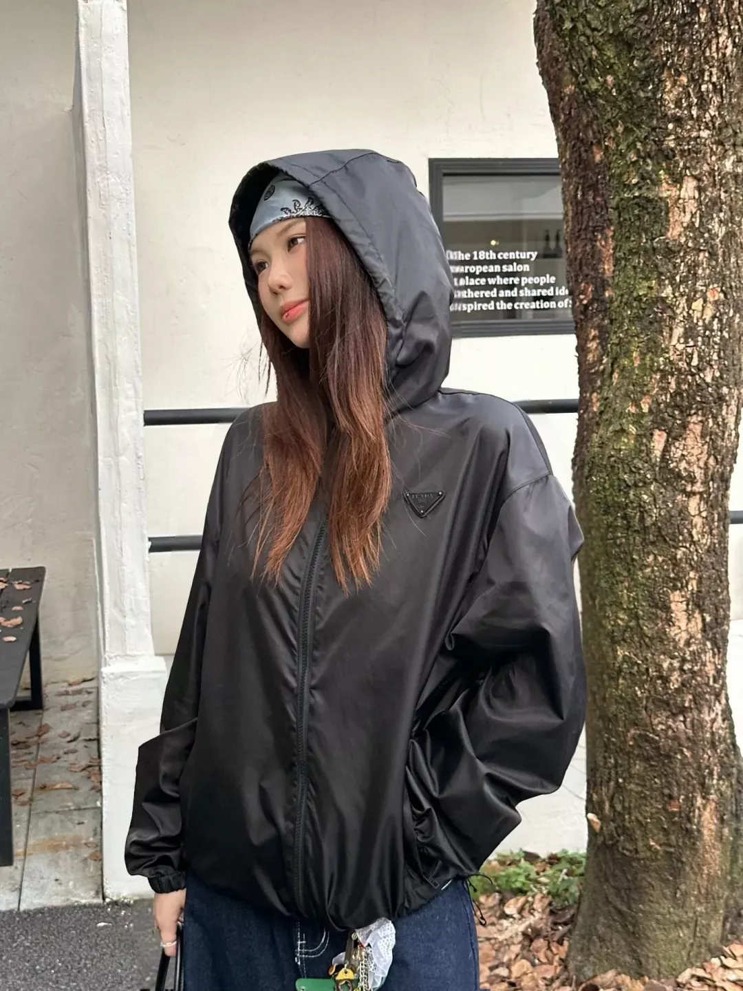 프라다 고밀도 나일론 후드 남녀공용 후드 재킷 상세 이미지 28