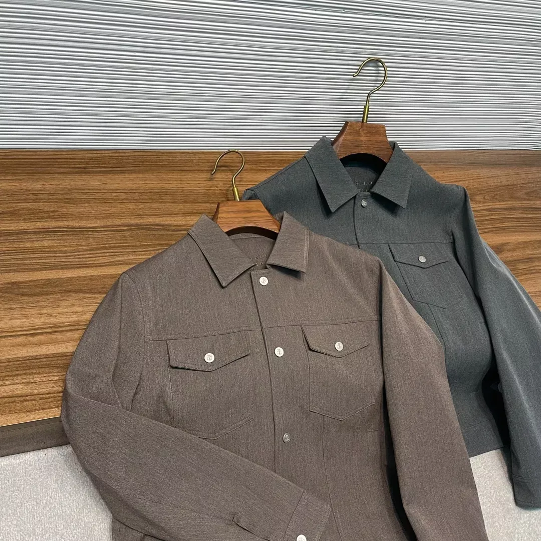 브루넬로쿠치넬리 밀직 테크 혼방 포켓 남녀공용 버튼 재킷 상세 이미지 11