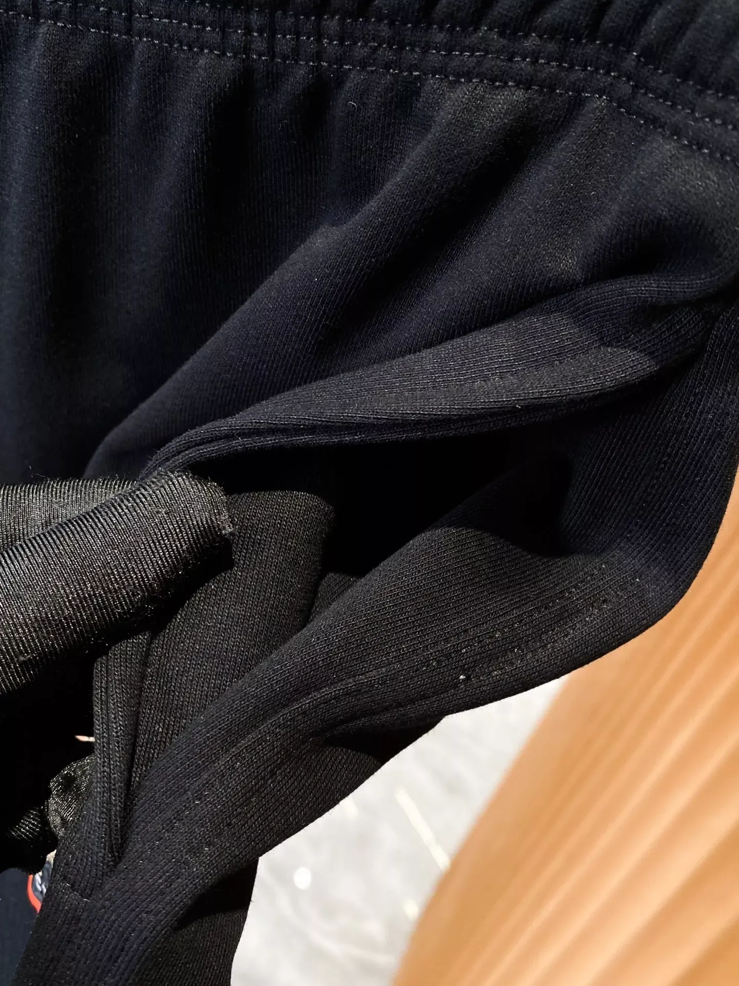 버버리 체크 기사 자수 남녀공용 트레이닝 팬츠 상세 이미지 6