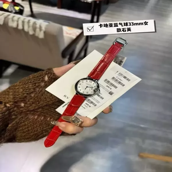 까르띠에 블루 벌룬 스위스 쿼츠 여성용 가죽 시계