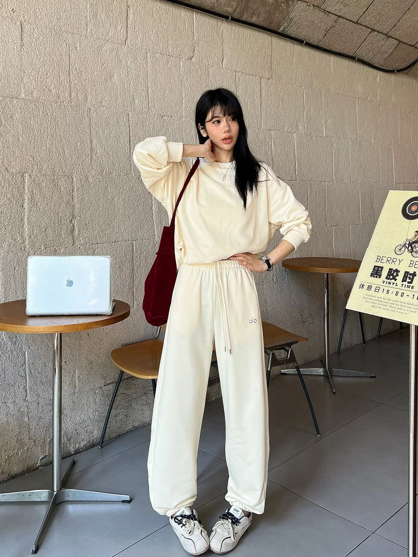 알로요가 코튼 테리 조거 여성용 트레이닝 팬츠 상세 이미지 25