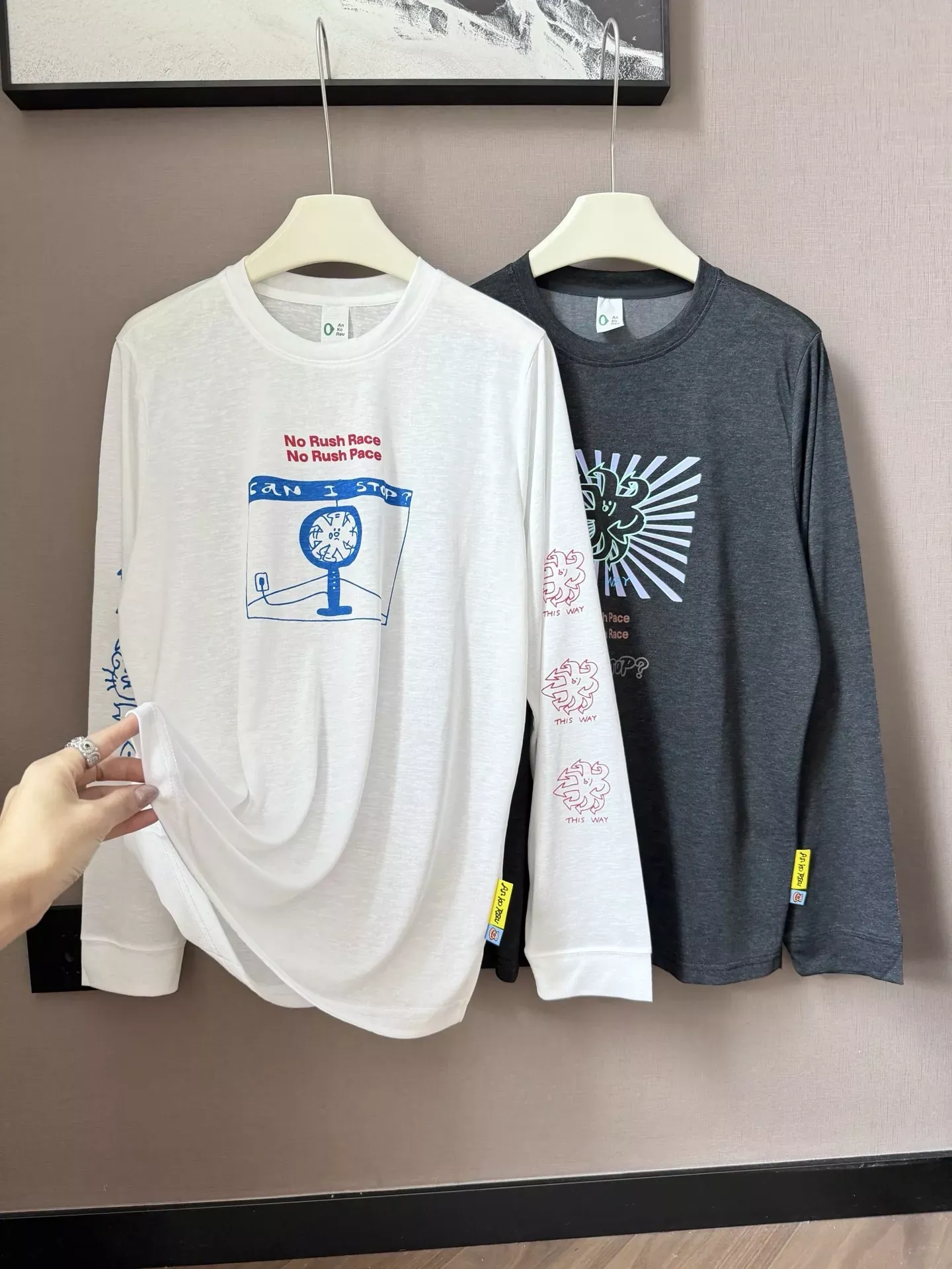 안코라우 아트 프린트 여성용 긴소매 티셔츠 상세 이미지 30