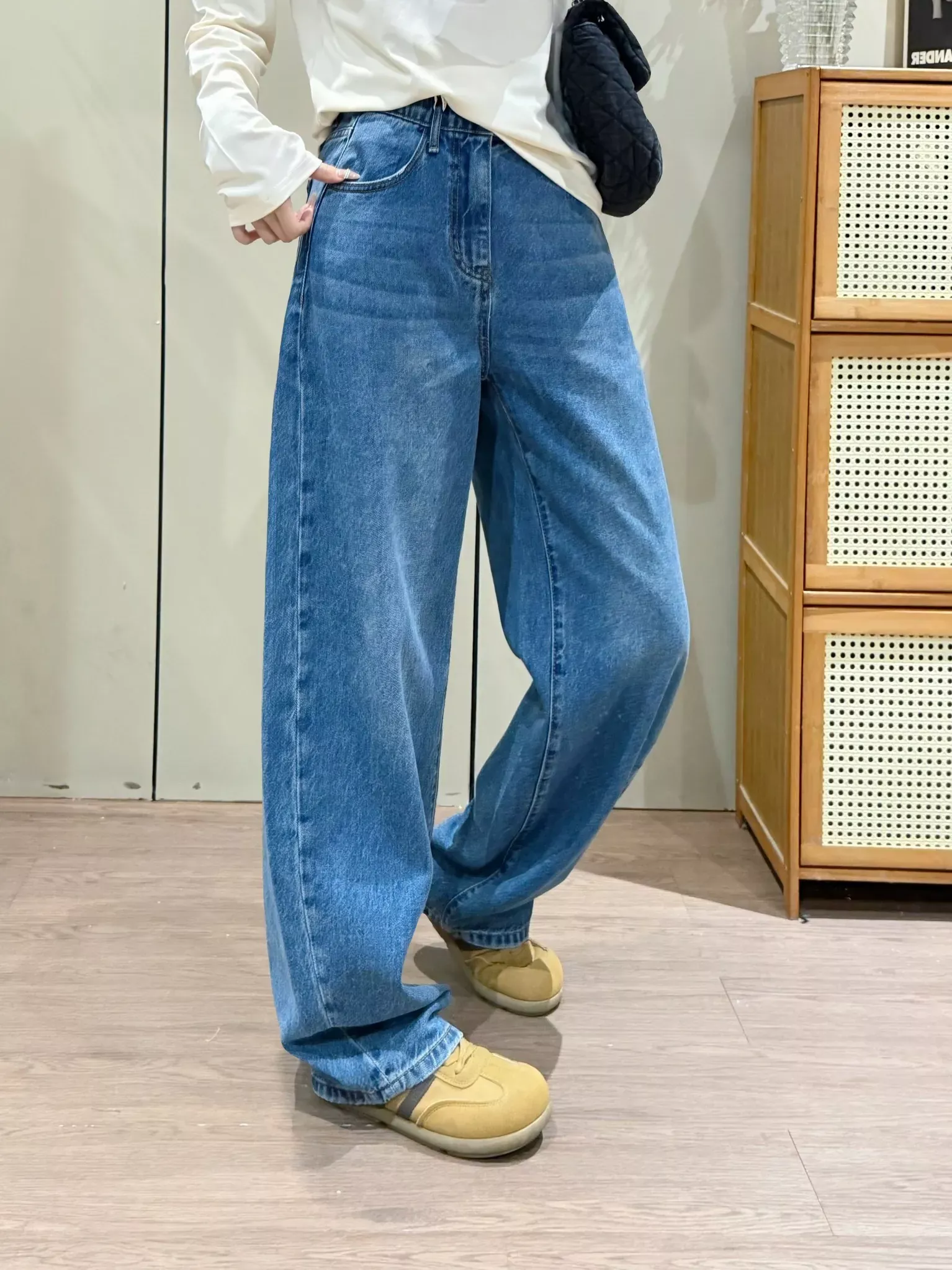 제이엔비와이 밴딩 바나나핏 여성용 데님 팬츠 상세 이미지 29