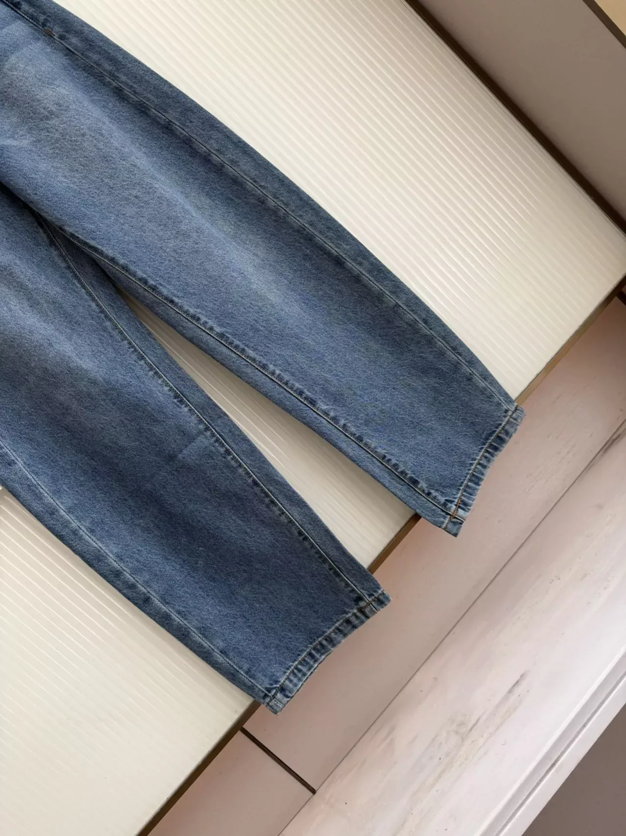 제이엔비와이 밴딩 바나나핏 여성용 데님 팬츠 상세 이미지 4