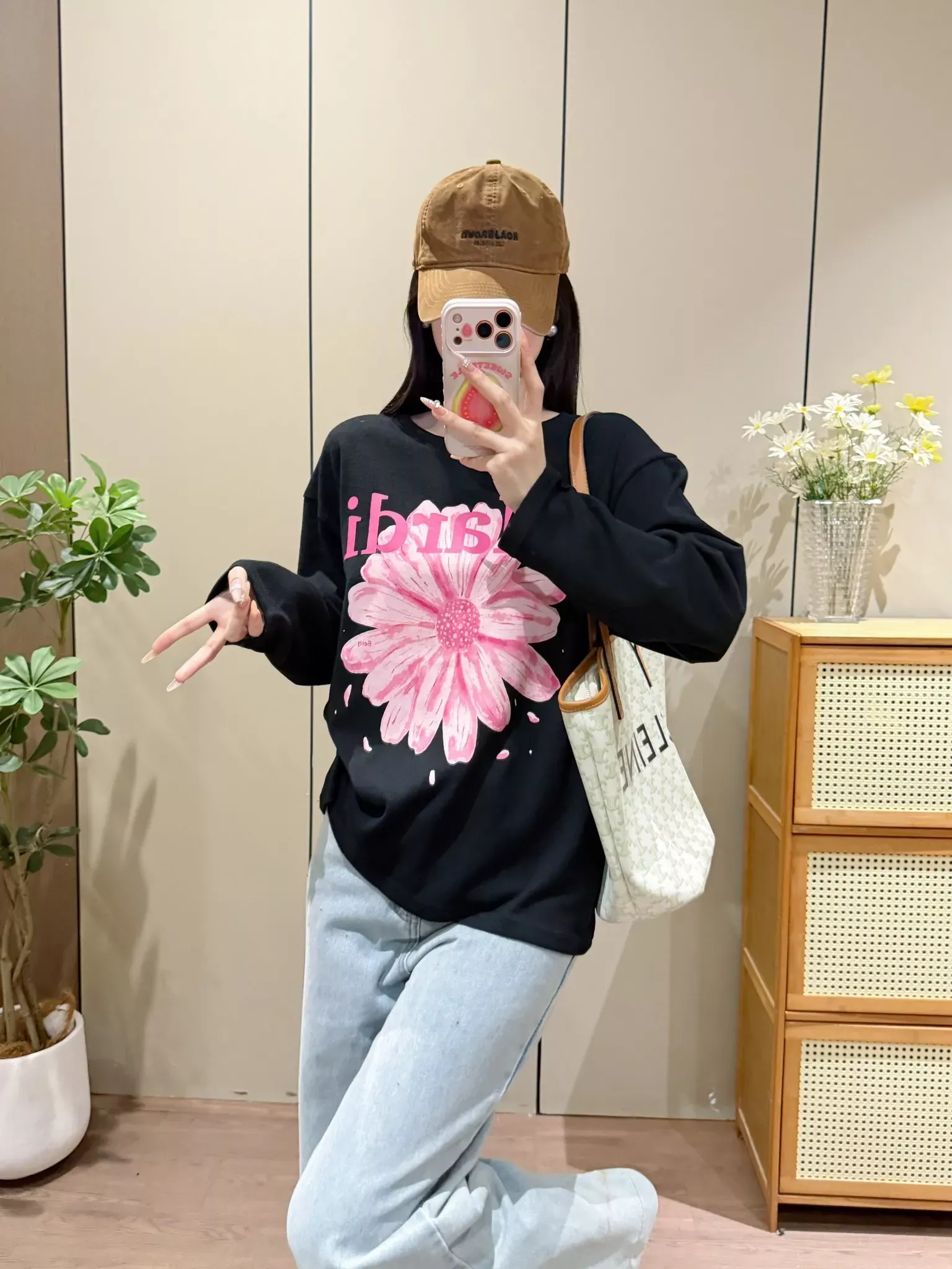마르디 마가렛 플라워 프린트 여성용 긴소매 티셔츠 상세 이미지 40