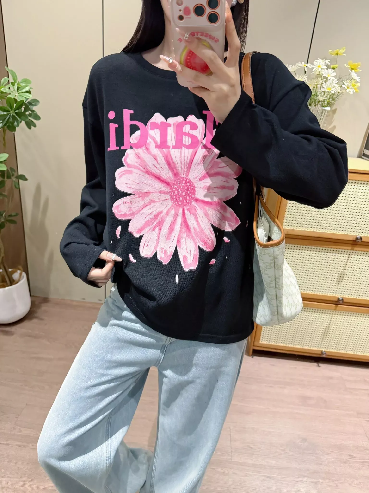 마르디 마가렛 플라워 프린트 여성용 긴소매 티셔츠 상세 이미지 44