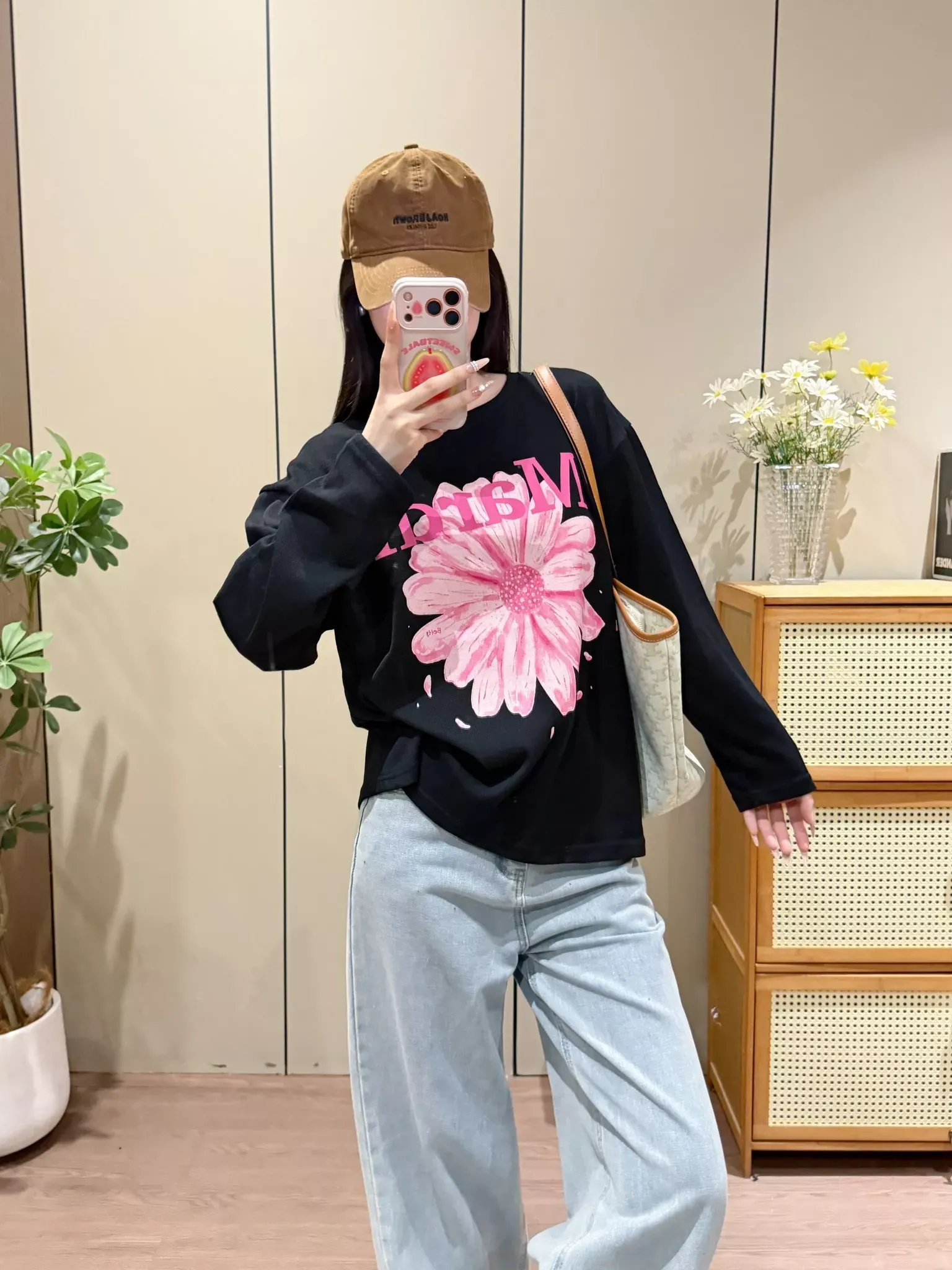 마르디 마가렛 플라워 프린트 여성용 긴소매 티셔츠 상세 이미지 45
