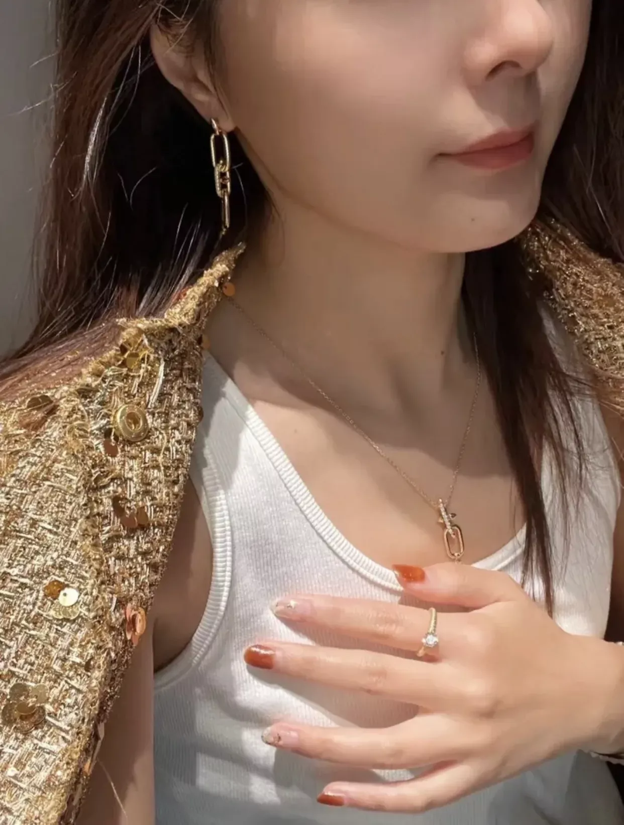 티파니앤코 골드 광택 큐빅 못 장식 목걸이 상세 이미지 12