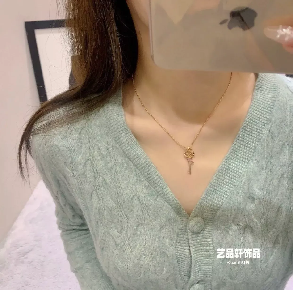 티파니앤코 로즈골드 락키 팬던트 목걸이 상세 이미지 10