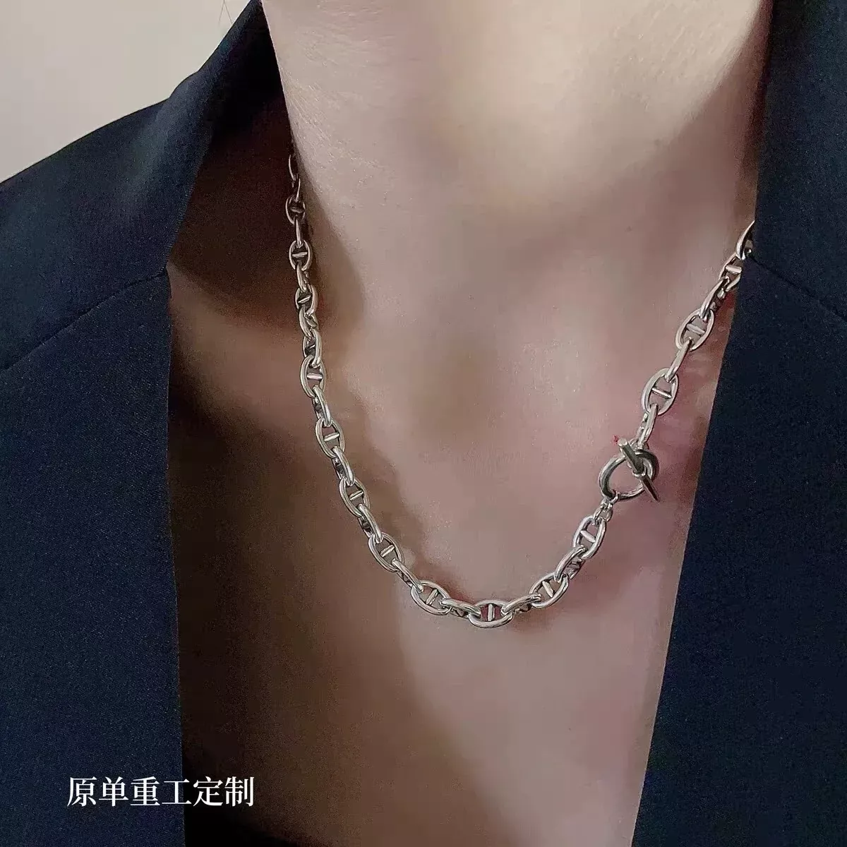 에르메스 실버톤 광면 황동 펜던트 목걸이 상세 이미지 11