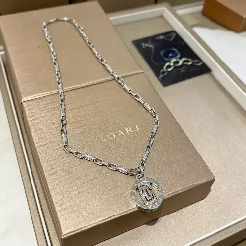 불가리 브이골드 디바스 드림 목걸이