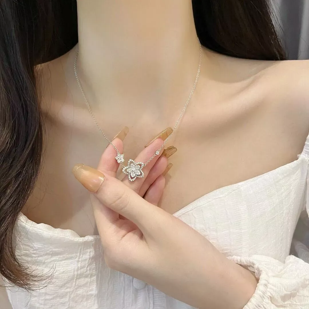 그라프 실버톤 큐빅 플라워 목걸이 상세 이미지 8