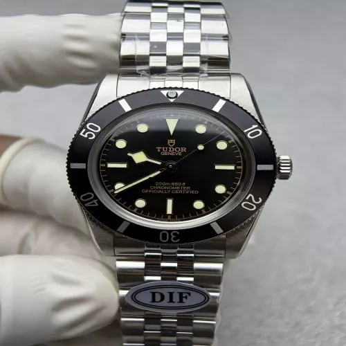 튜더 블루 다이얼 37mm 남성용 메탈 시계