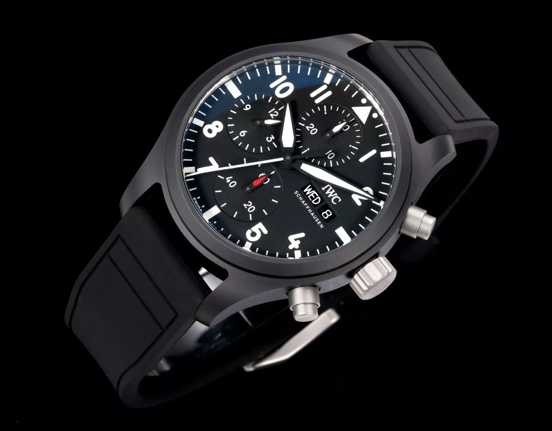 IWC샤프하우젠 파일럿 세라믹 남성용 우레탄 시계 상세 이미지 2
