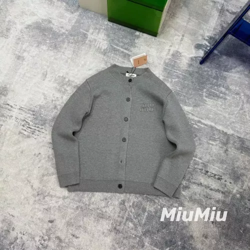 미우미우 로고 패치 울 혼방 긴소매 가디건