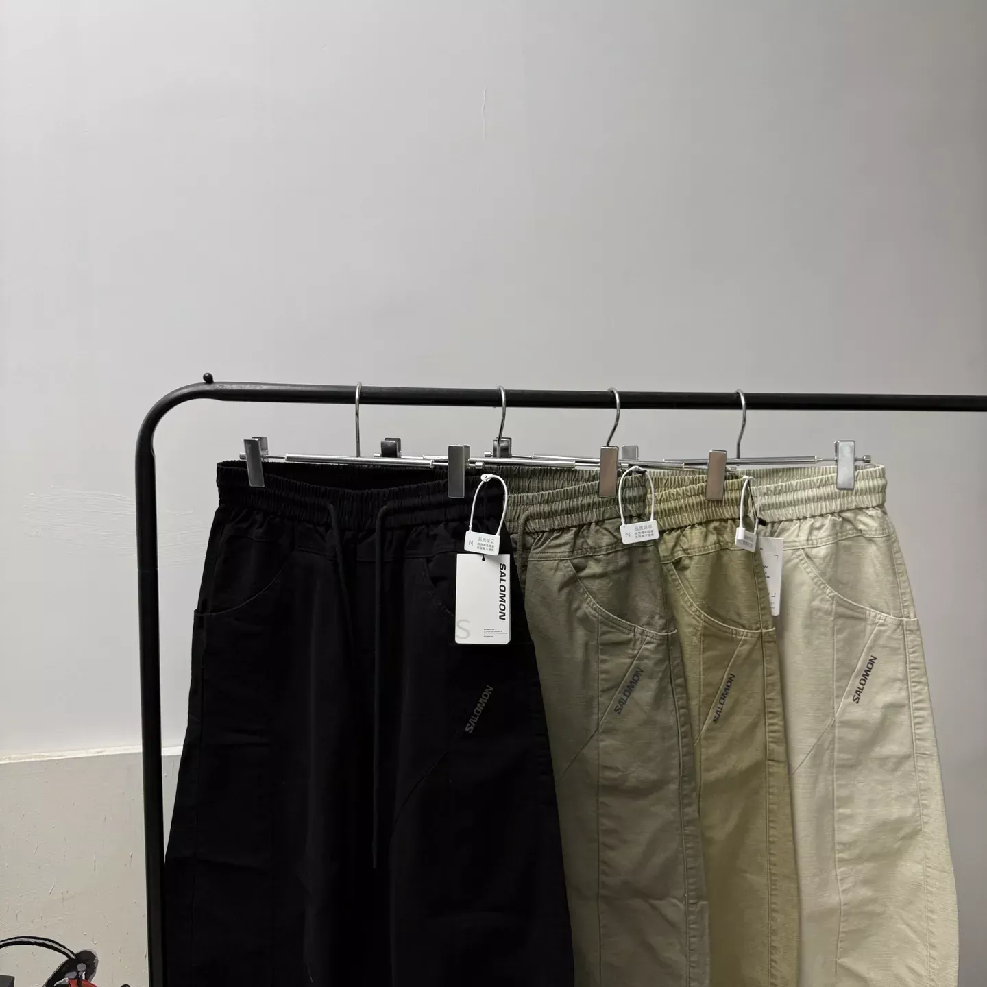 살로몬 와이드 카고 남녀공용 캐쥬얼 팬츠 상세 이미지 4