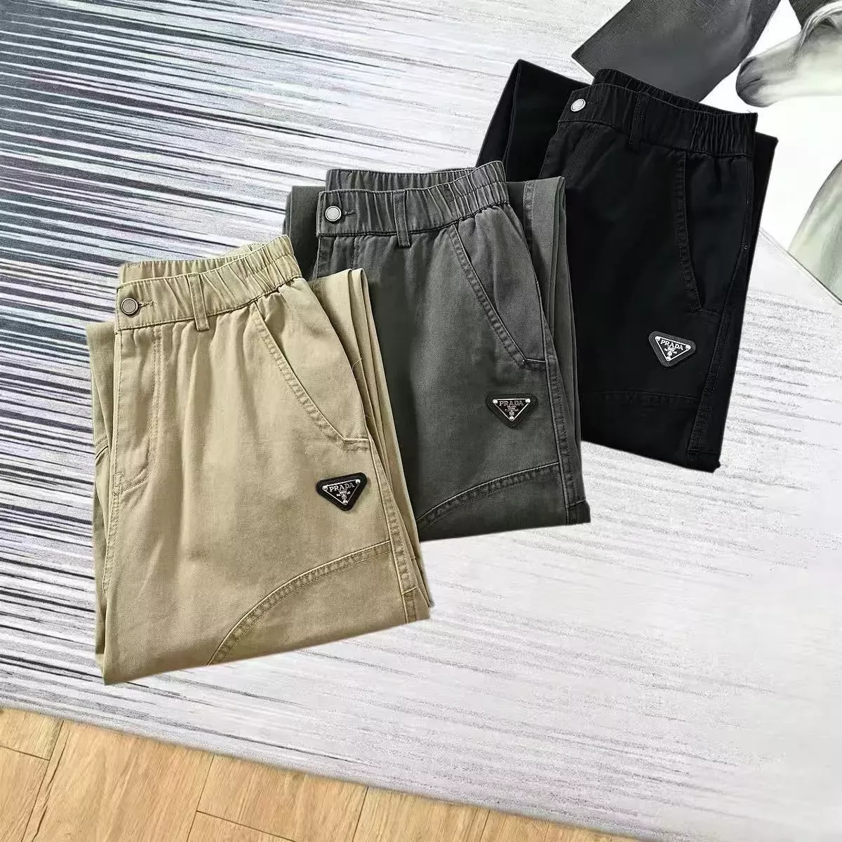 프라다 멀티 포켓 와이드 남녀공용 캐쥬얼 팬츠 상세 이미지 11