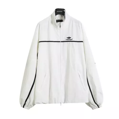 발렌시아가 화이트 라인 배색 집업 재킷