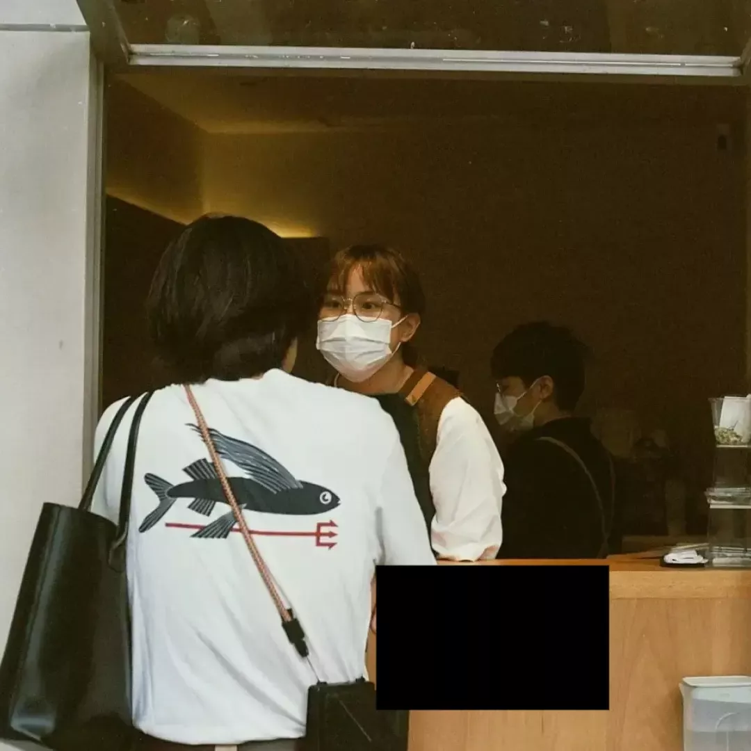 파타고니아 플라잉 피시 로고 남녀공용 긴소매 티셔츠 상세 이미지 17