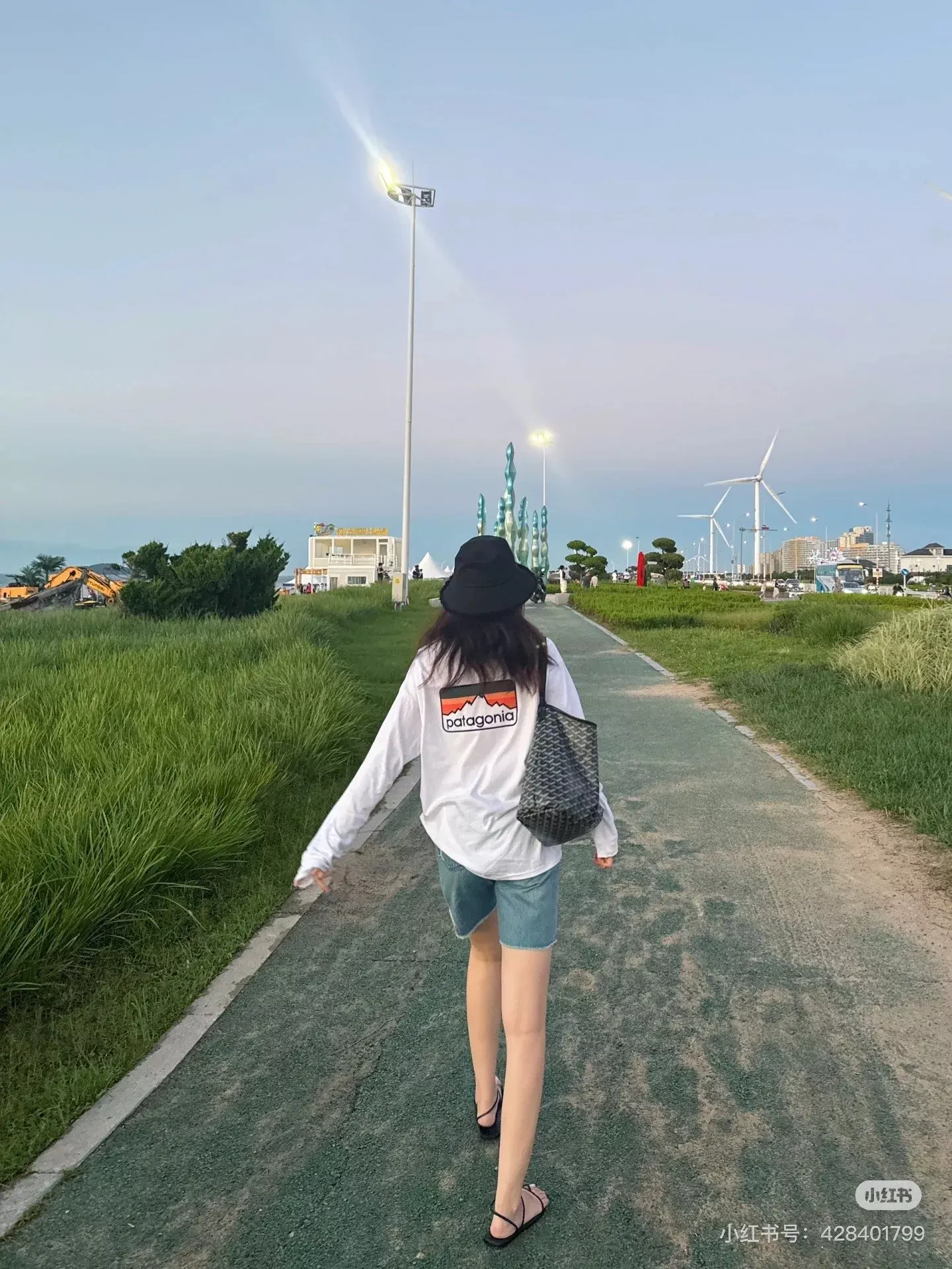 파타고니아 로고 프린트 오가닉 남녀공용 긴소매 티셔츠 상세 이미지 14