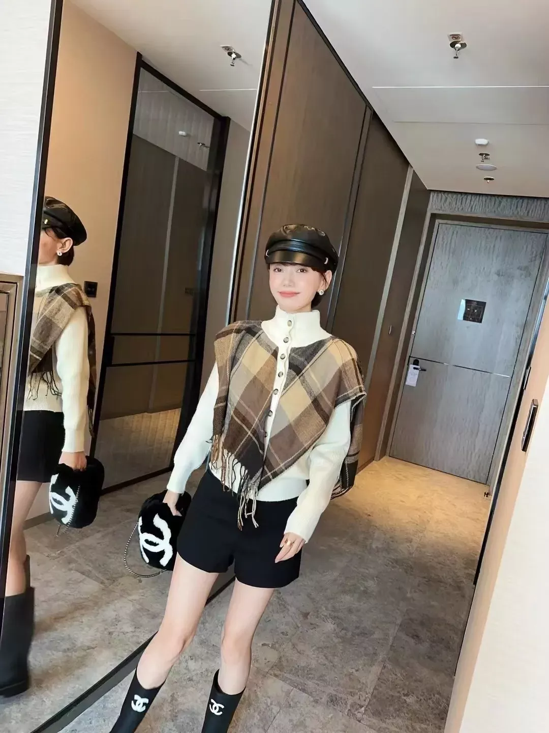 버버리 체크 숄 레이어드 여성용 긴소매 가디건 상세 이미지 25