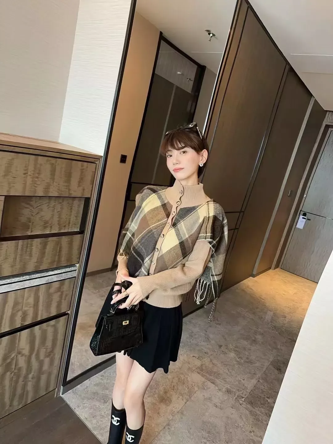 버버리 체크 숄 레이어드 여성용 긴소매 가디건 상세 이미지 31