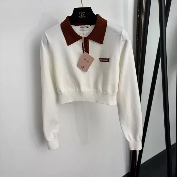 미우미우 배색 폴로 칼라 크롭 여성용 긴소매 니트