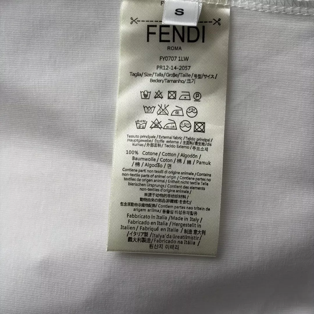 펜디 금속 F 장식 슬림핏 여성용 반소매 티셔츠 상세 이미지 9