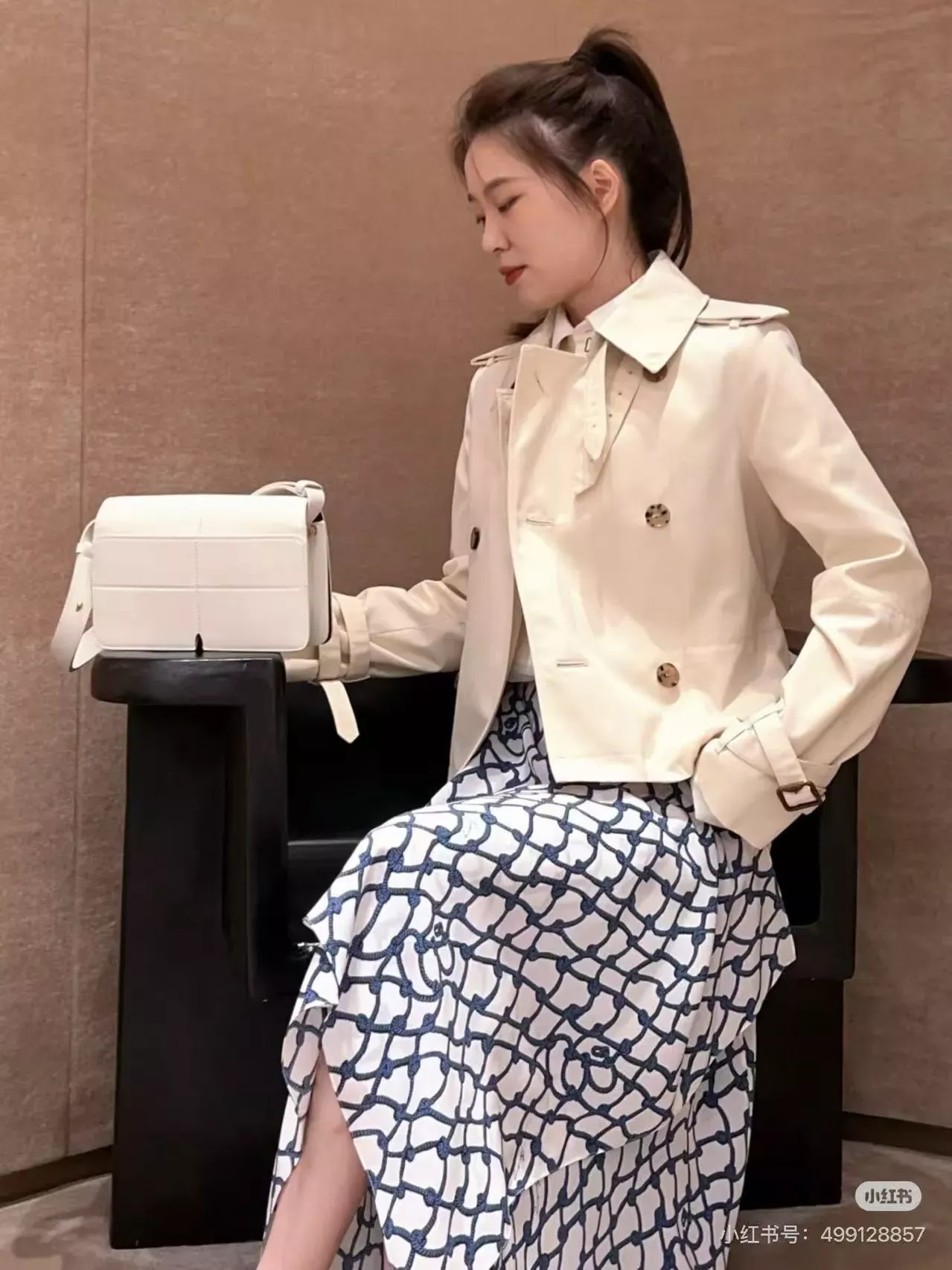 버버리 더블브레스트 벨트 여성용 쇼트 코트 상세 이미지 26