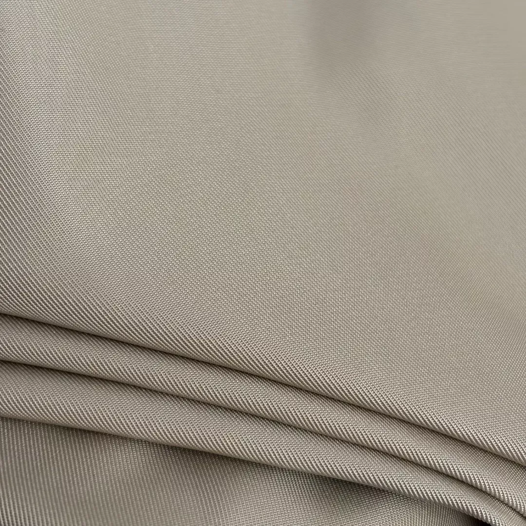 프라다 빅포켓 스탠드 칼라 여성용 쇼트 코트 상세 이미지 8