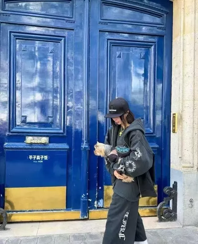 크롬하츠 십자가 프린트 집업 여성용 후드 재킷 상세 이미지 24