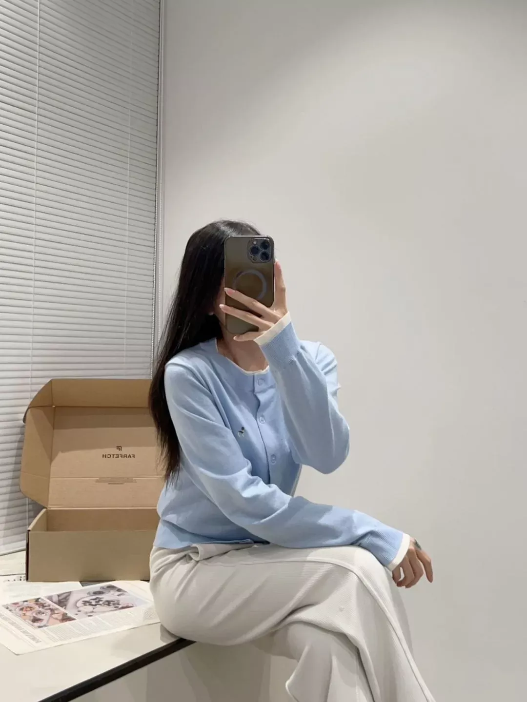 헤지스 배색 레이어드 여성용 긴소매 가디건 상세 이미지 52