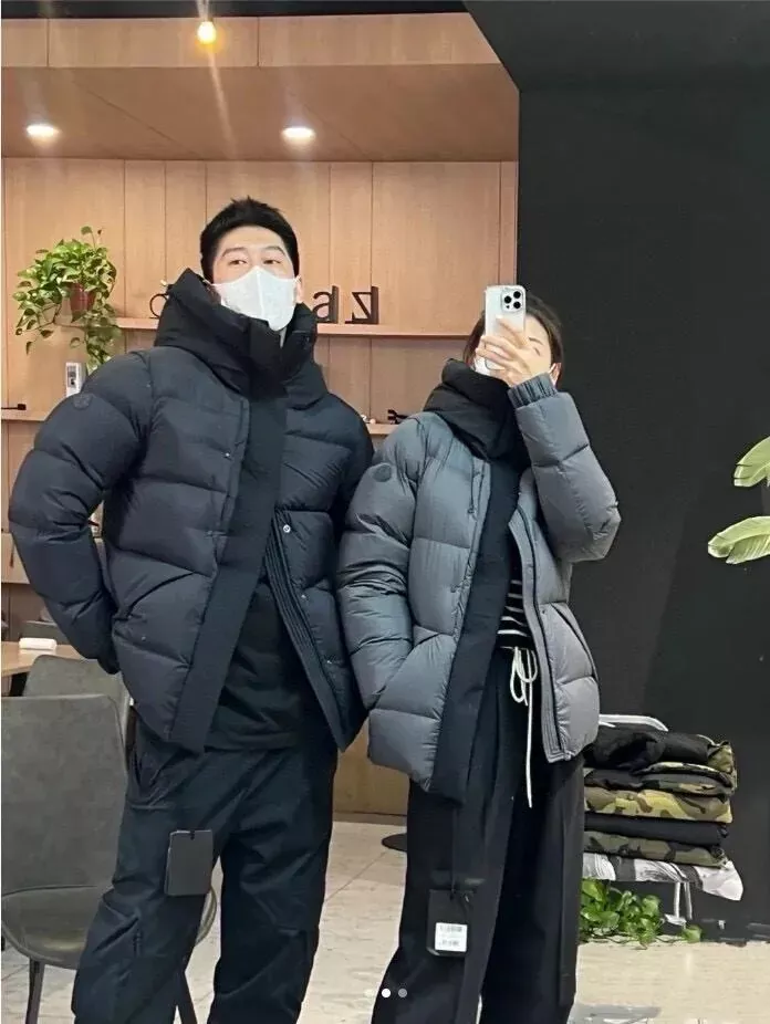 몽클레어 후드 쇼트 다운 남녀공용 쇼트 패딩 상세 이미지 39