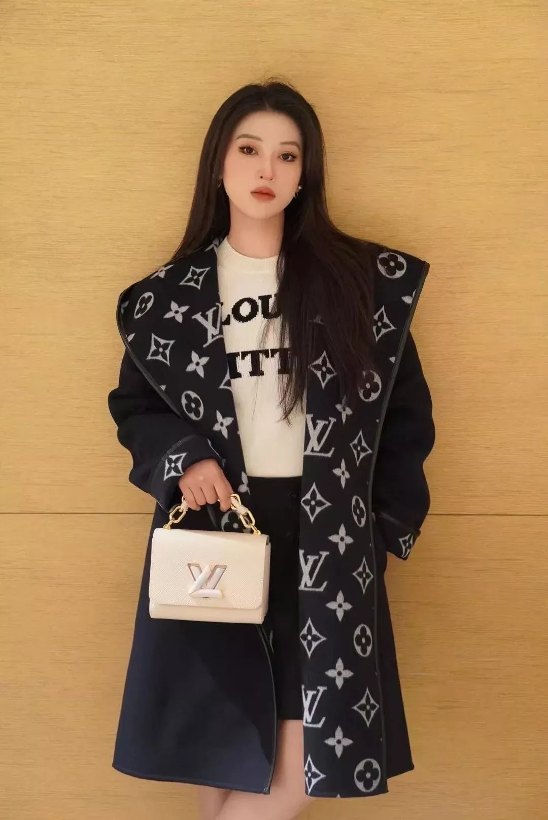 루이비통 랩 스타일 후드 여성용 롱 코트 상세 이미지 21