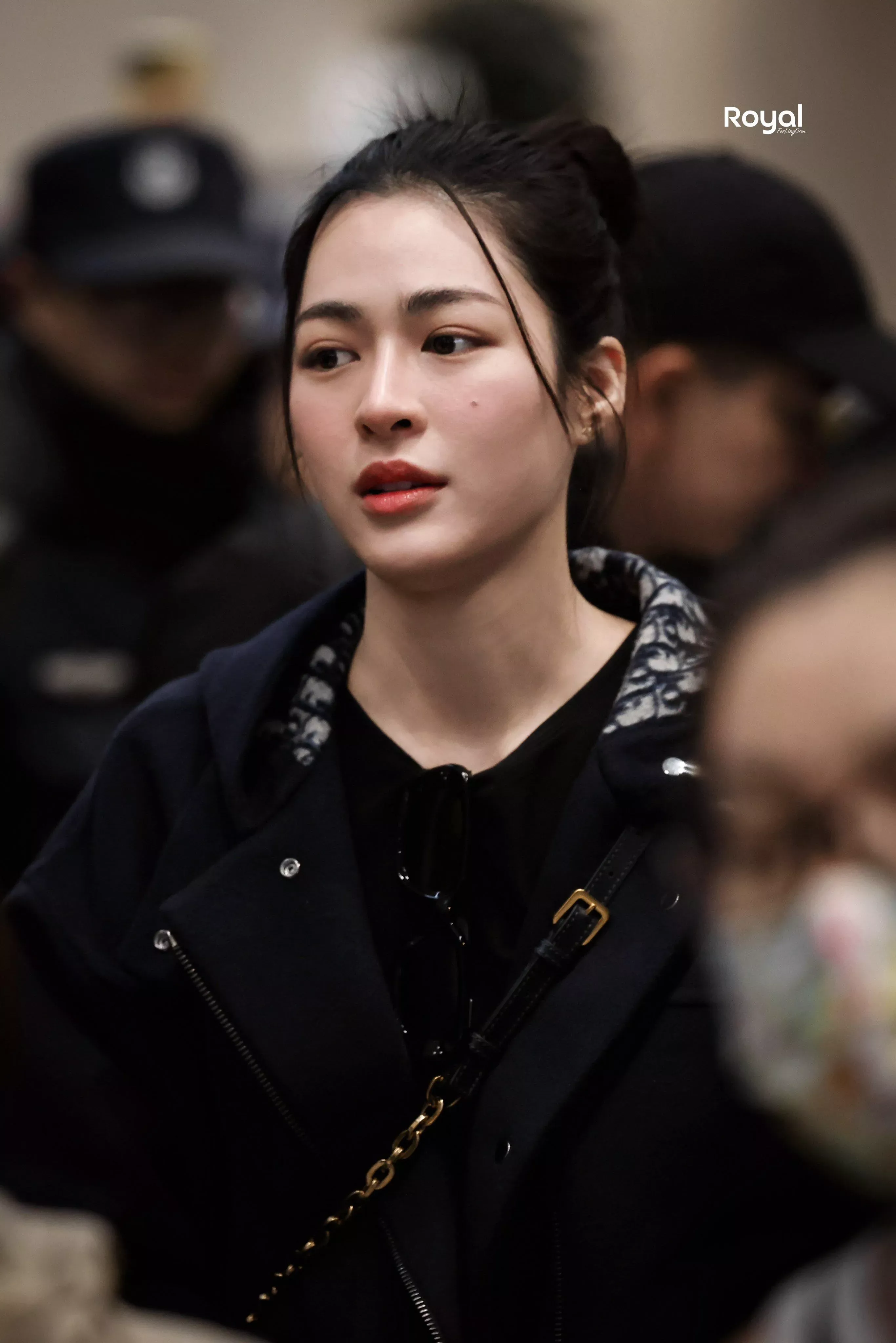 디올 지퍼 후드 숏기장 여성용 쇼트 코트 상세 이미지 12
