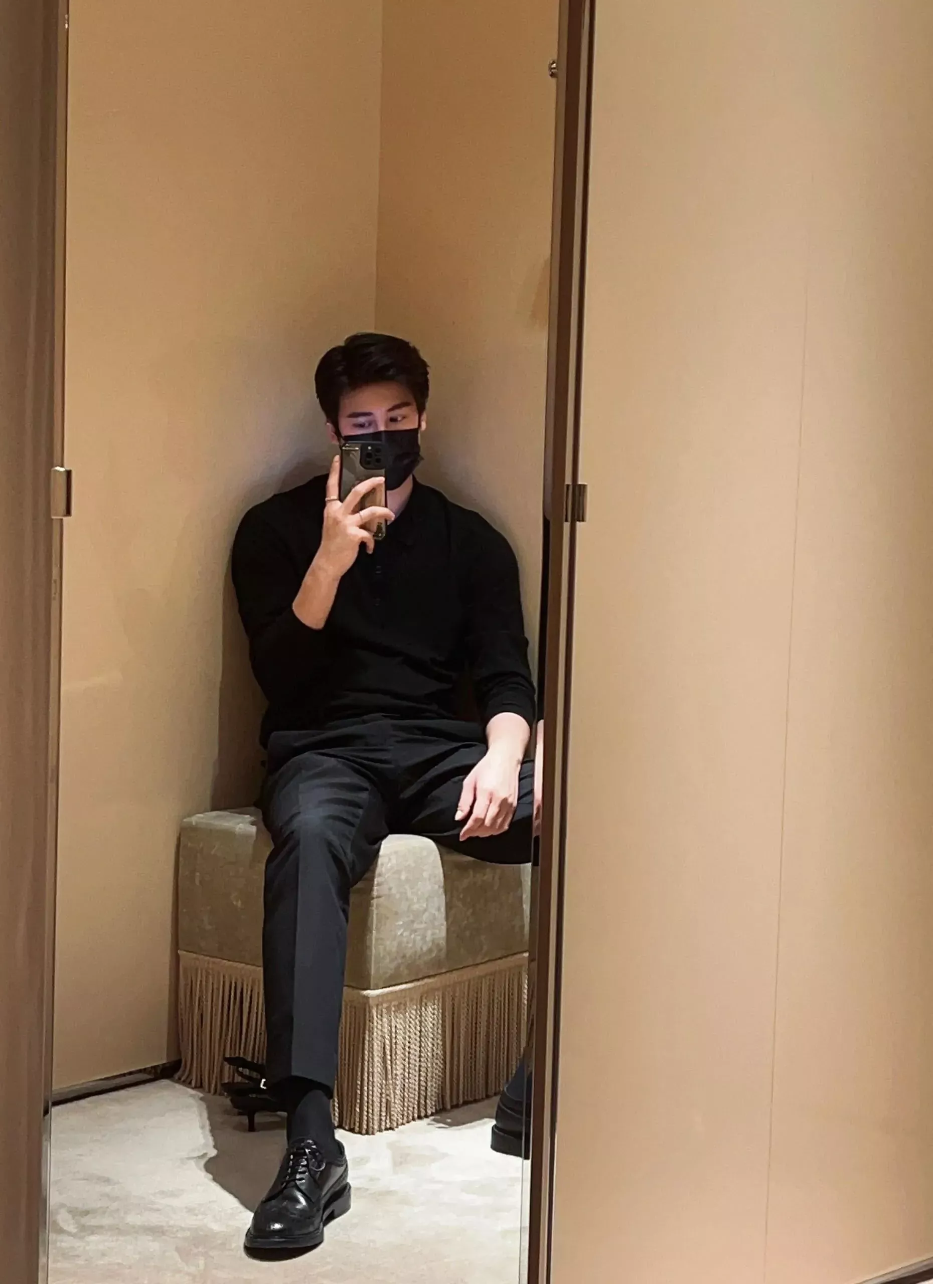 버버리 캐시미어 혼방 카라 남녀공용 긴소매 니트 상세 이미지 41
