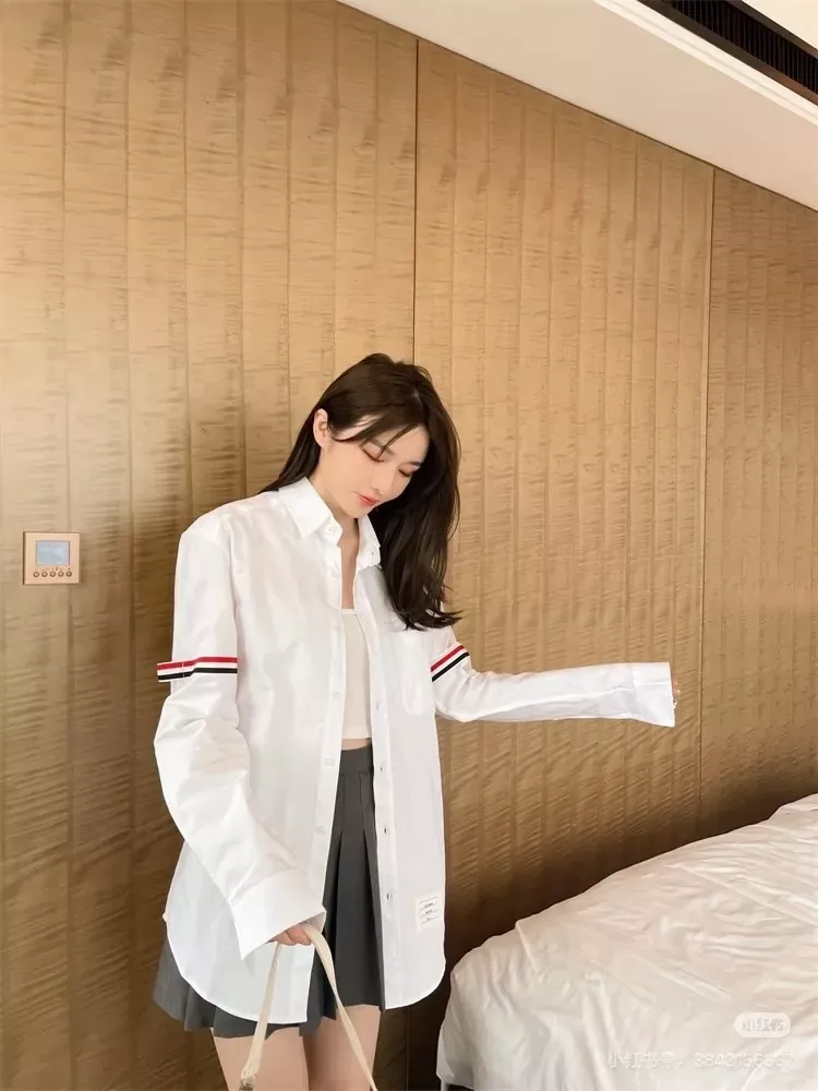 톰브라운 코튼 트리밍 긴소매 남녀공용 긴소매 셔츠 상세 이미지 14