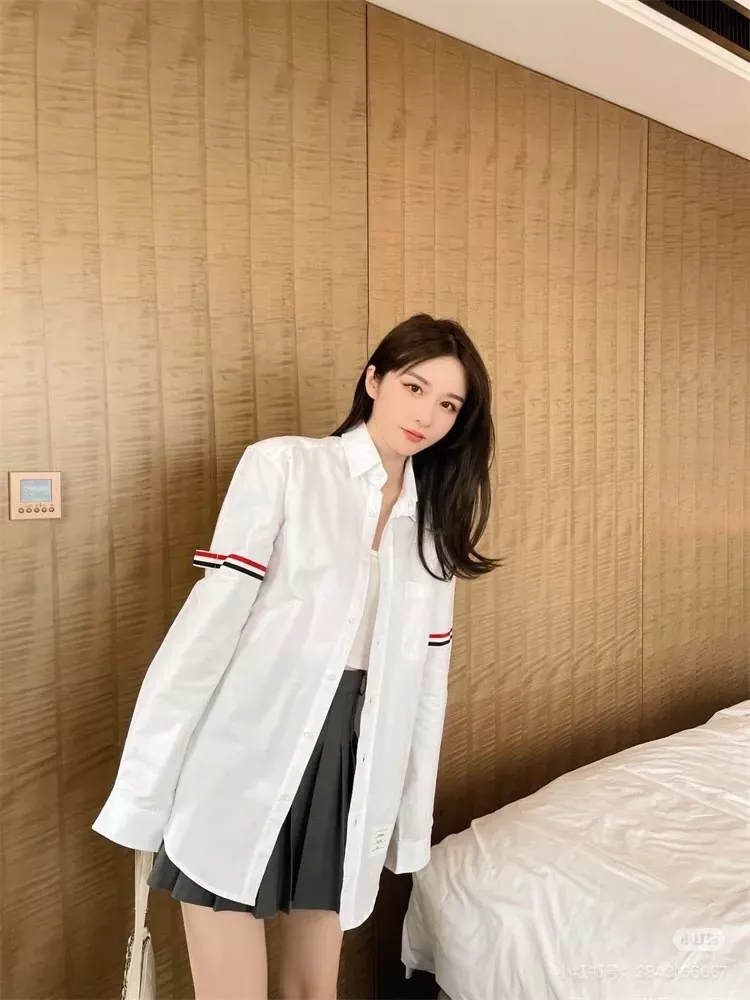 톰브라운 코튼 트리밍 긴소매 남녀공용 긴소매 셔츠 상세 이미지 15