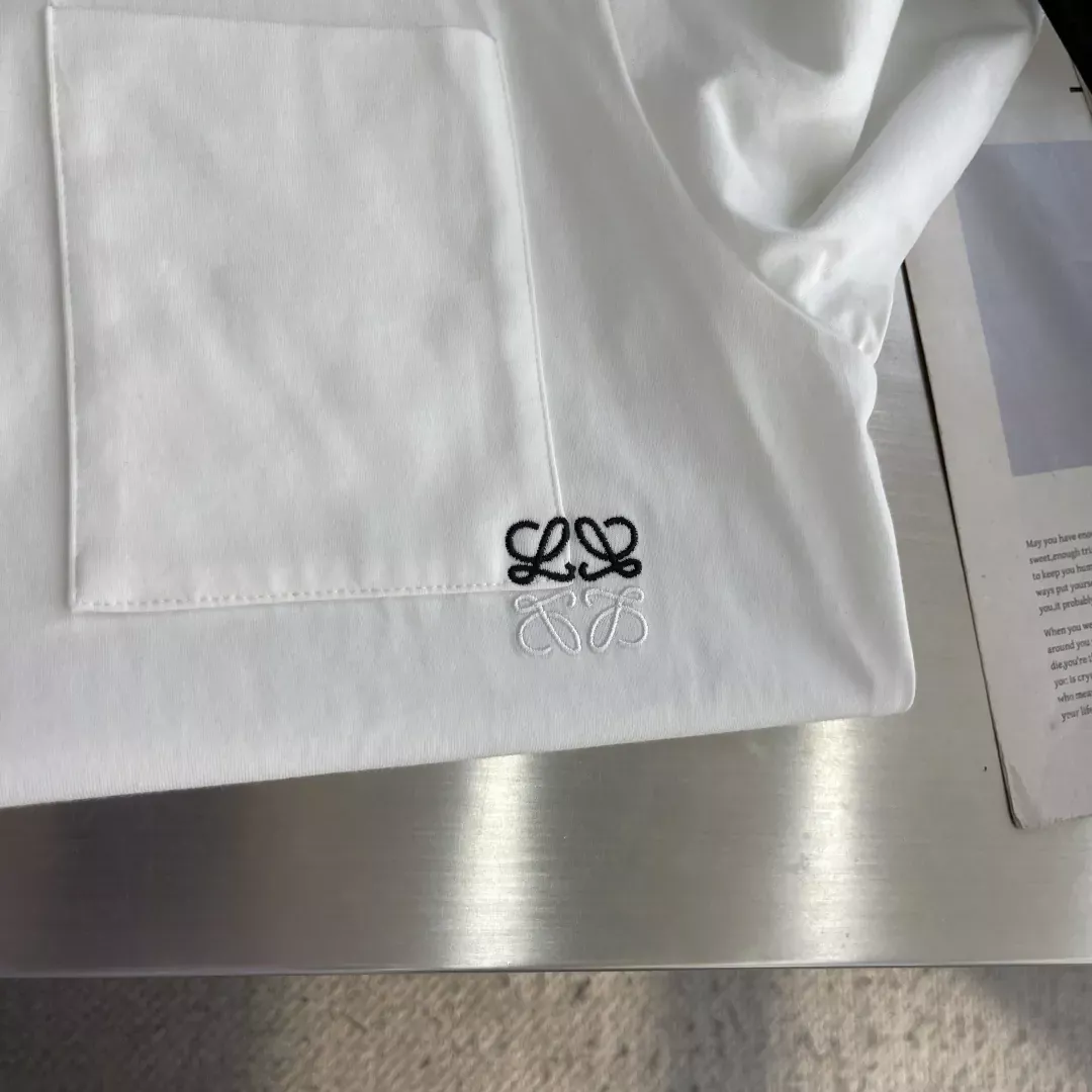 로에베 포켓 자수 루즈핏 남녀공용 반소매 티셔츠 상세 이미지 21