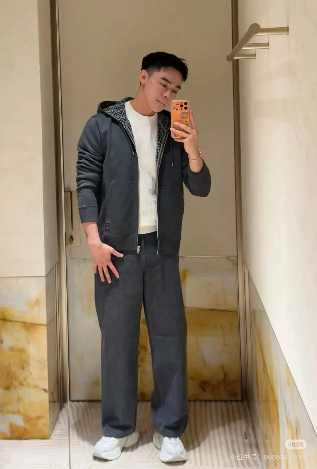펜디 더블 F 자수 후드 남녀공용 후드 재킷 상세 이미지 11