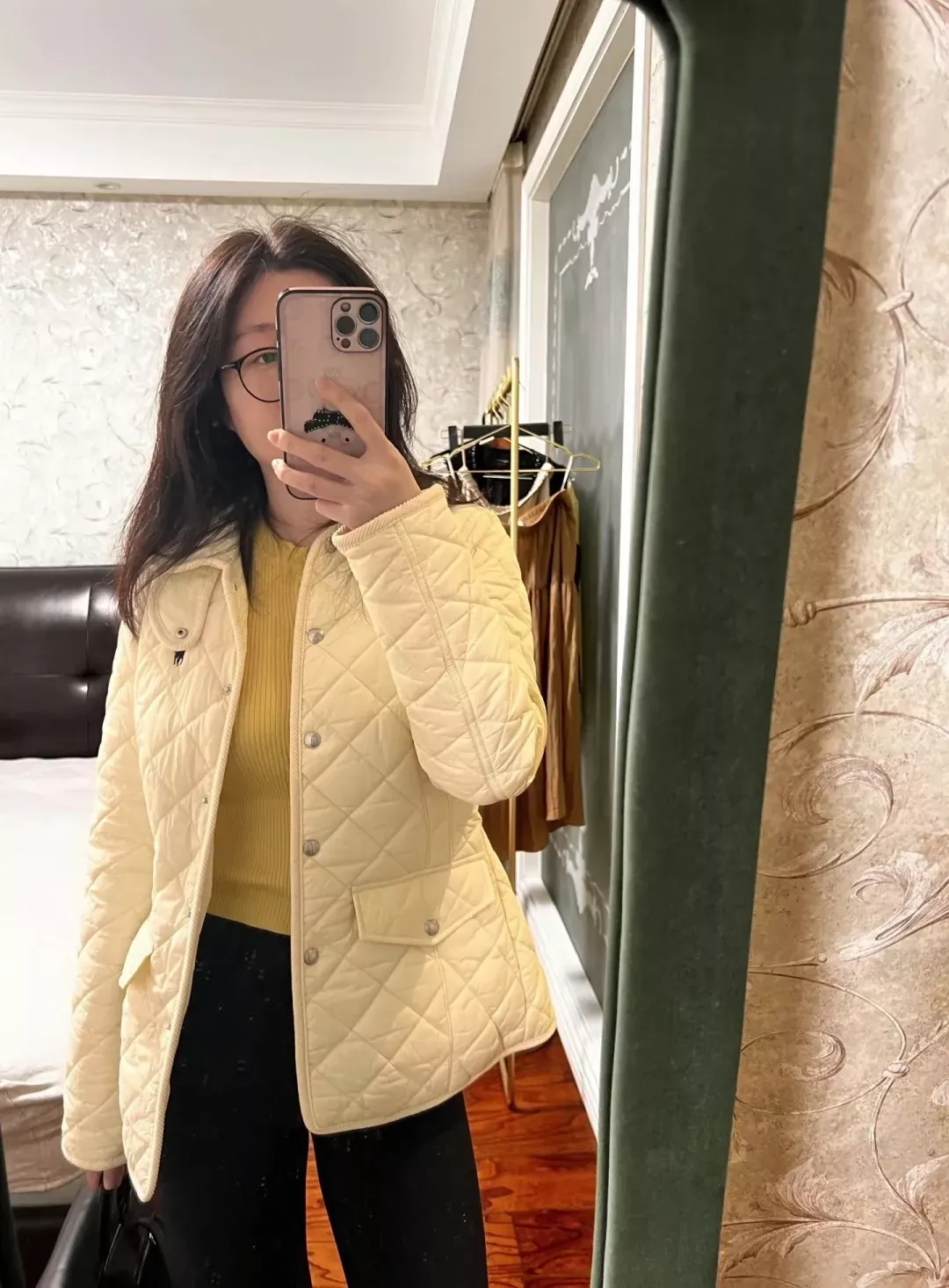 랄프로렌 코듀로이 트리밍 퀼팅 남녀공용 쇼트 패딩 상세 이미지 35